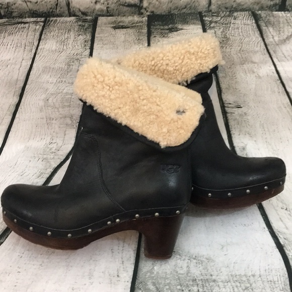 UGG Shoes - EUC UGG leather booties
